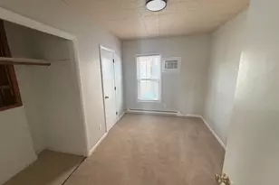 37 Wakefield Ct, New Britain, CT 06053 - Photo 6