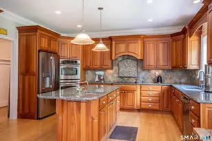 679 Cherry Brook Rd, Canton, CT 06019 - Photo 6