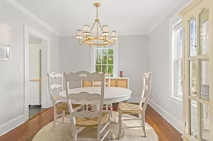 26 Taylor Pl, Fairfield, CT 06890 - Photo 6