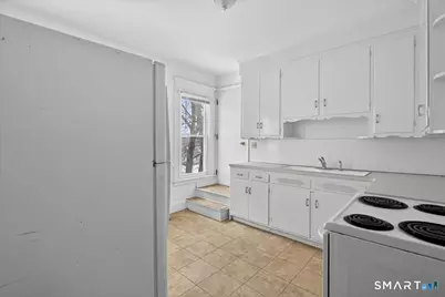 227 Olivia Street #1st Floor, Derby, CT 06418 - Photo 4