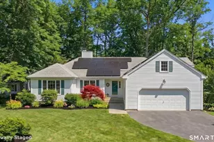 107 Payer Ln, Groton, CT 06355 - Photo 1