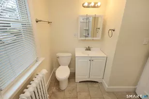 146 Division St, Ansonia, CT 06401 - Photo 20