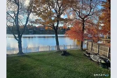 16 Pine Street, Wolcott, CT 06716 - Photo 2