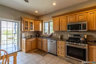55 Dogwood Court #55, Rocky Hill, CT 06067 - Photo 10