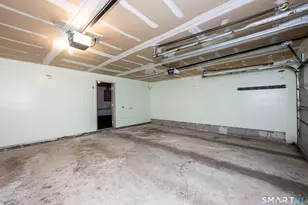 109 Staffordshire Commons Dr, Wallingford, CT 06492 - Photo 32