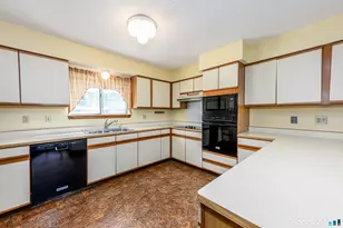 109 Staffordshire Commons Dr, Wallingford, CT 06492 - Photo 14