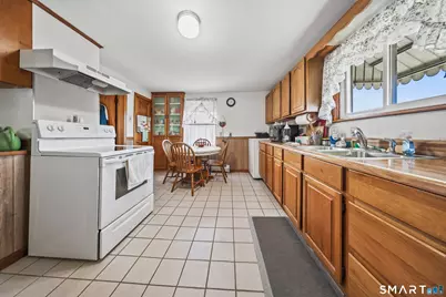 14 Washington Street, Naugatuck, CT 06770 - Photo 24