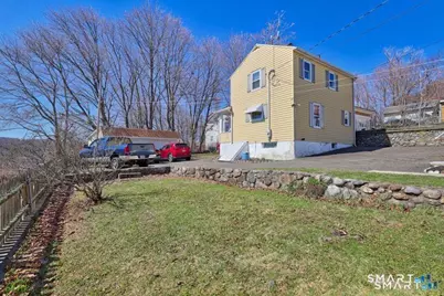 14 Washington Street, Naugatuck, CT 06770 - Photo 4
