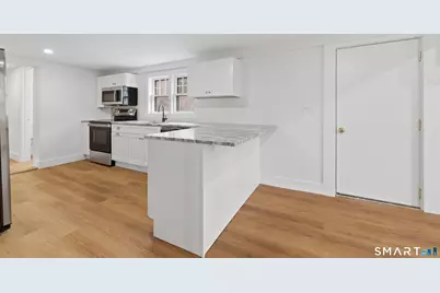 98 West Main Street, Chester, CT 06412 - Photo 6