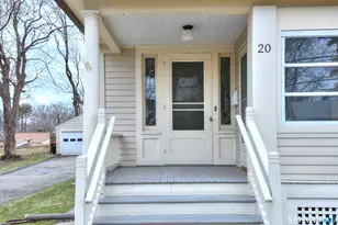 20 Eversley Ave, Norwalk, CT 06851 - Photo 2