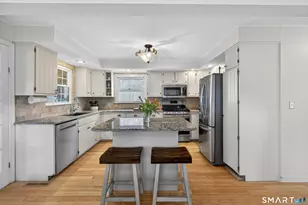 19 Green Acres Dr, Madison, CT 06443 - Photo 8