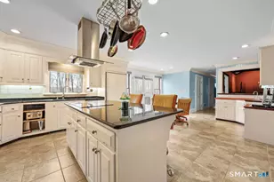 17 Abbotts Hill Rd, Newtown, CT 06470 - Photo 10