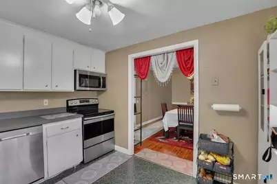 558 Oak Street, East Hartford, CT 06118 - Photo 4