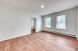 152 Oak St, New Britain, CT 06051 - Photo 6