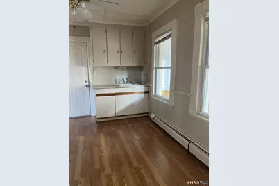 128 South Whittlesey Avenue #2, Wallingford, CT 06492 - Photo 6