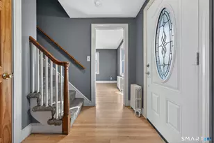 32 Garvan St, Newington, CT 06111 - Photo 6