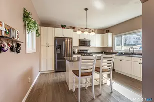 174 Hull St, Bristol, CT 06010 - Photo 20