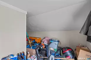 148 Pleasant St, Enfield, CT 06082 - Photo 24