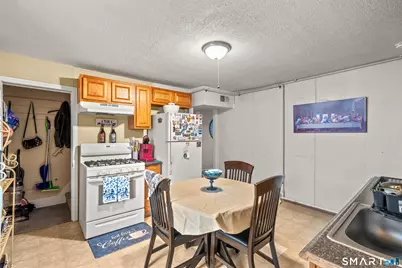 148 Pleasant Street, Enfield, CT 06082 - Photo 14