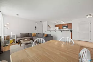 1 Forest Glen Cir, Middletown, CT 06457 - Photo 10