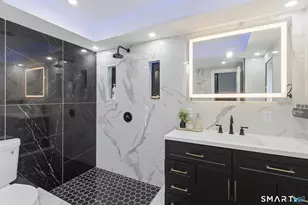 589 Racebrook Rd, Orange, CT 06477 - Photo 2