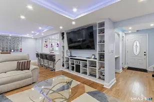 589 Racebrook Rd, Orange, CT 06477 - Photo 4