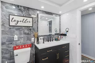 589 Racebrook Rd, Orange, CT 06477 - Photo 30