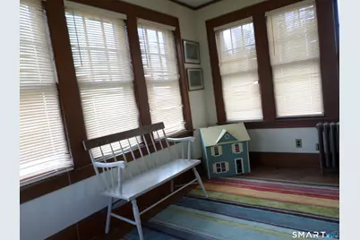 241 Henry Street, Manchester, CT 06042 - Photo 10