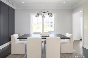 27 Raymond St, New Canaan, CT 06840 - Photo 10