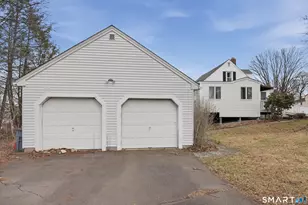 101 Ridgefield St, Meriden, CT 06450 - Photo 26