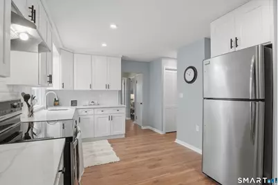 101 Ridgefield Street, Meriden, CT 06450 - Photo 14