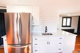 883 Worthington Ridge, Berlin, CT 06037 - Photo 4