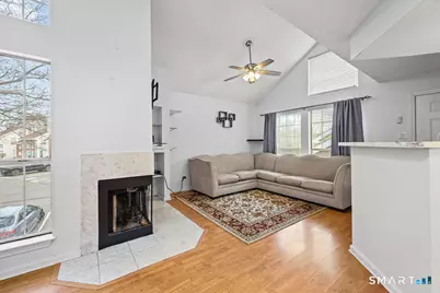 215 Carriage Crossing Lane #215, Middletown, CT 06457 - Photo 14