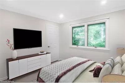 35 Jordan Lane, Stamford, CT 06903 - Photo 20