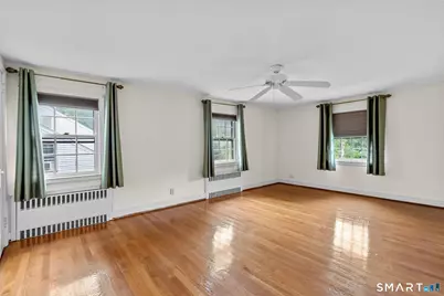 160 Sedgwick Road, West Hartford, CT 06107 - Photo 18