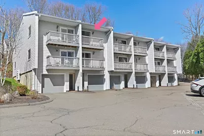 16 Rockmeadow Road #Apt Q, Norwalk, CT 06850 - Photo 2