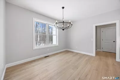 27 Greenwich Place, Colchester, CT 06415 - Photo 8