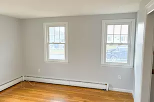 37 Mathewson Ave, Enfield, CT 06082 - Photo 6