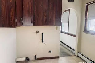 1567 Main St, East Hartford, CT 06118 - Photo 10