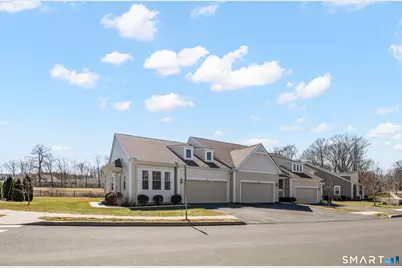 731 Championship Drive #731, Oxford, CT 06478 - Photo 2