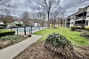 3699 Broadbridge Ave, Stratford, CT 06614 - Photo 12