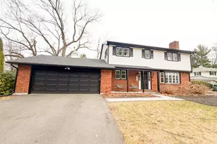 33 Imperial Dr, South Windsor, CT 06074 - Photo 1