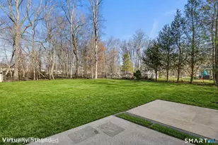 8 Woodlawn Dr, Bethel, CT 06801 - Photo 38