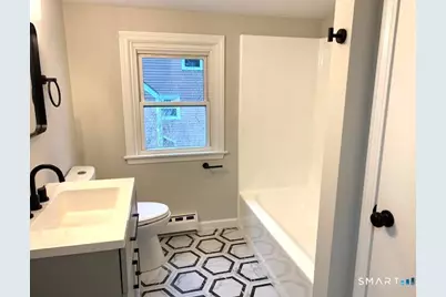 94 Ludlow Road, Windsor, CT 06095 - Photo 32