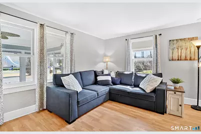 8 Gargan Place, Simsbury, CT 06070 - Photo 6