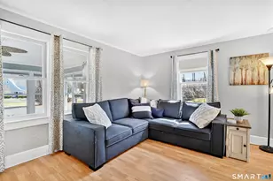 8 Gargan Pl, Simsbury, CT 06070 - Photo 6