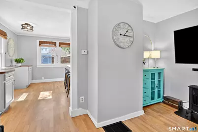 8 Gargan Place, Simsbury, CT 06070 - Photo 8