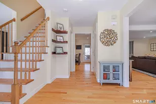 44 Gelding Hill Rd, Newtown, CT 06482 - Photo 4