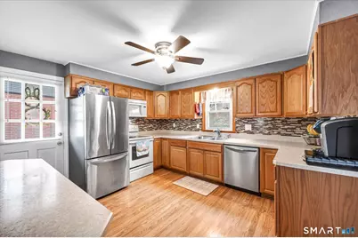 30 Clinton Place, Wallingford, CT 06492 - Photo 12