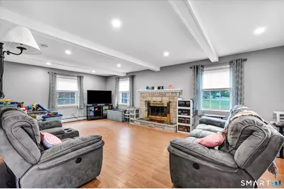 30 Clinton Place, Wallingford, CT 06492 - Photo 4